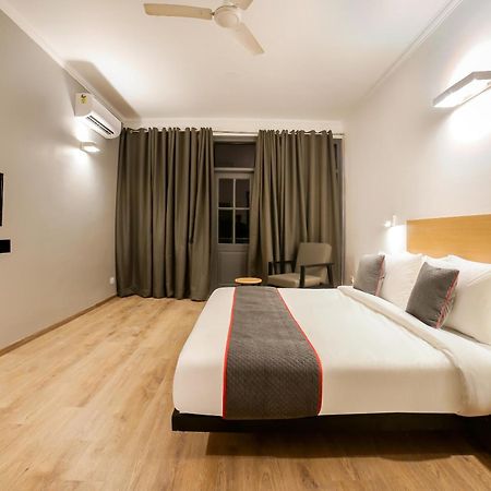 Hotel Golden Prime King New Delhi Exterior photo